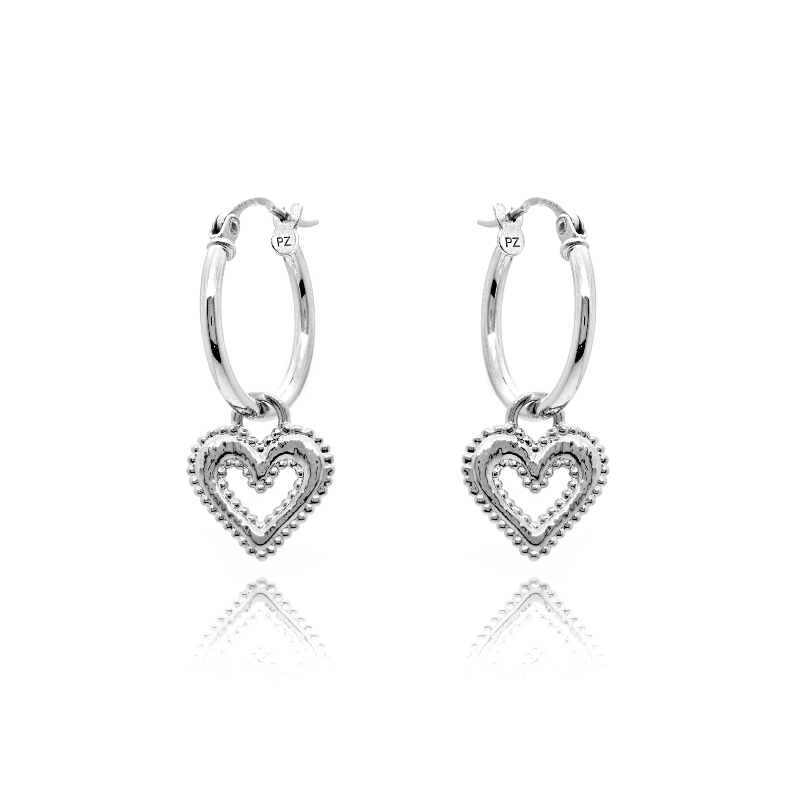 עגילי-חישוק-תלויים-עם-צ'ארם-לב-פתוח-כסף-סטרלינג