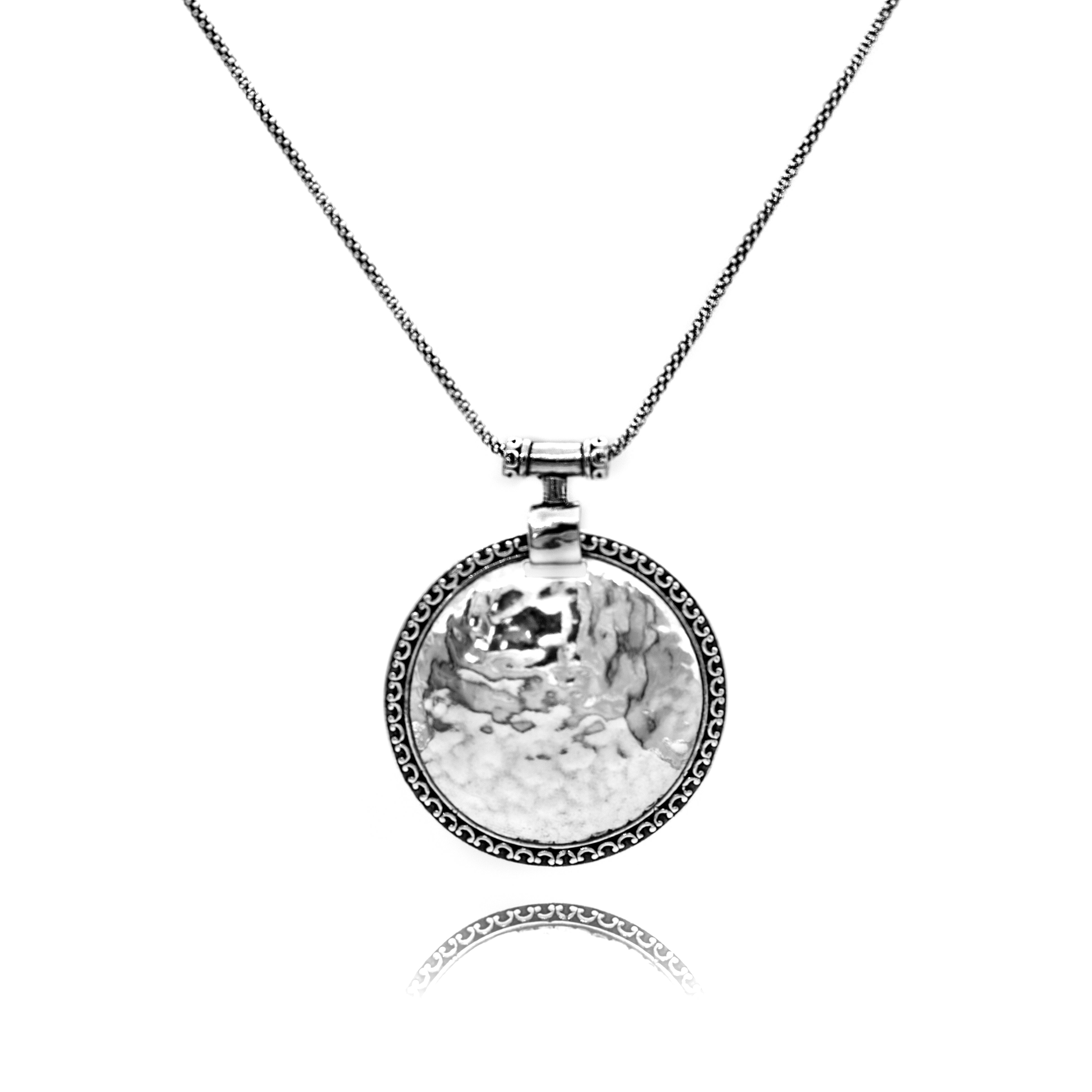 תליון טקסטורה עיצוב של מכות פטיש