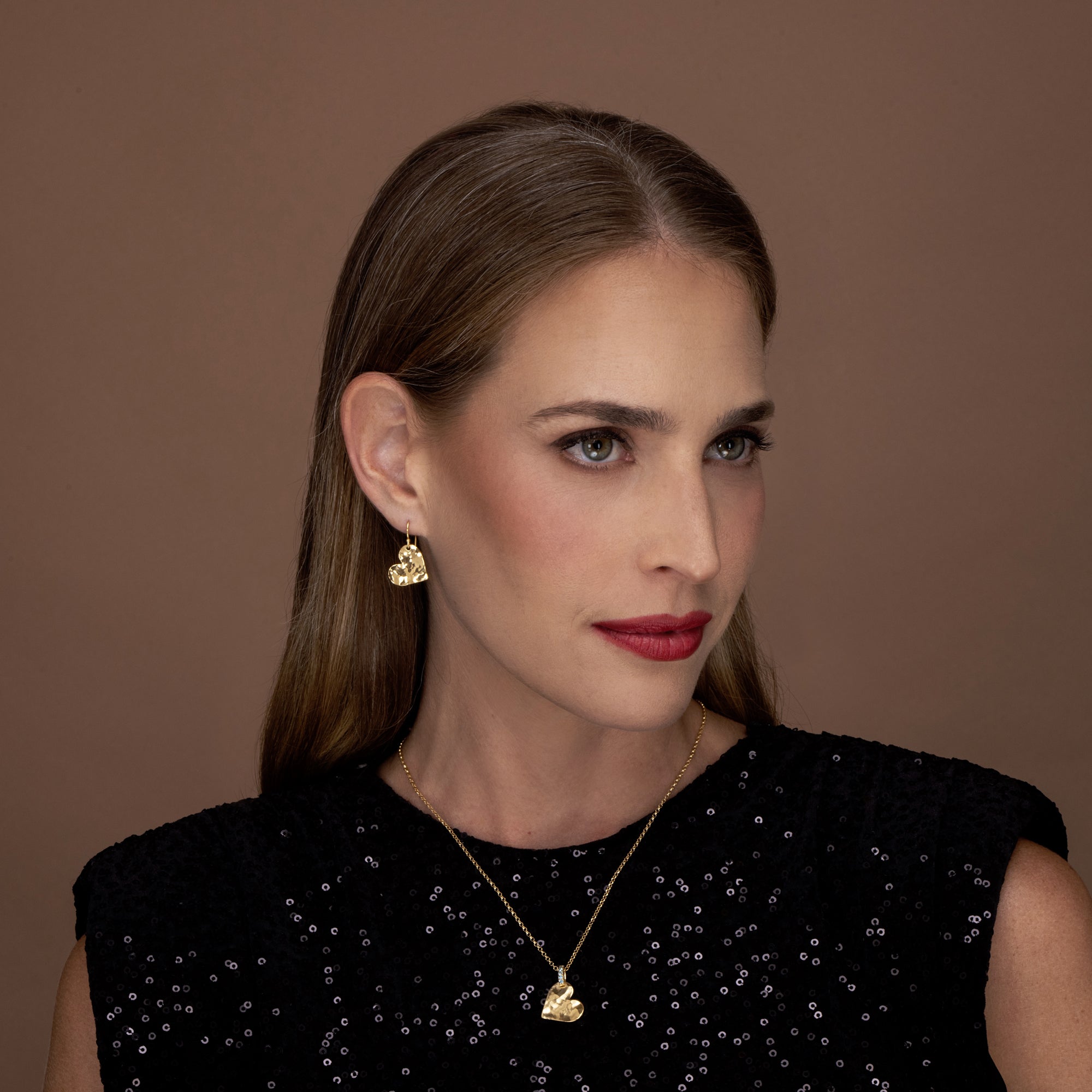 שרשרת לב עם אבני חן